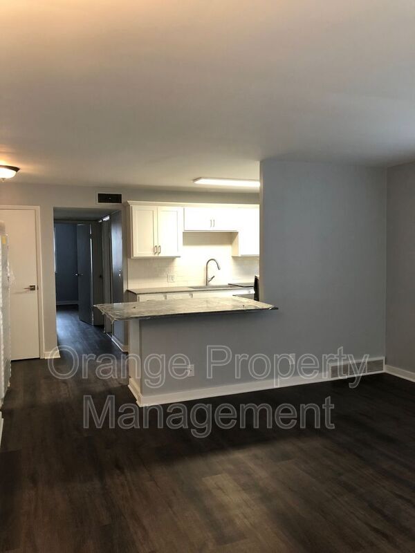 Foto del edificio - 4609 Cass St