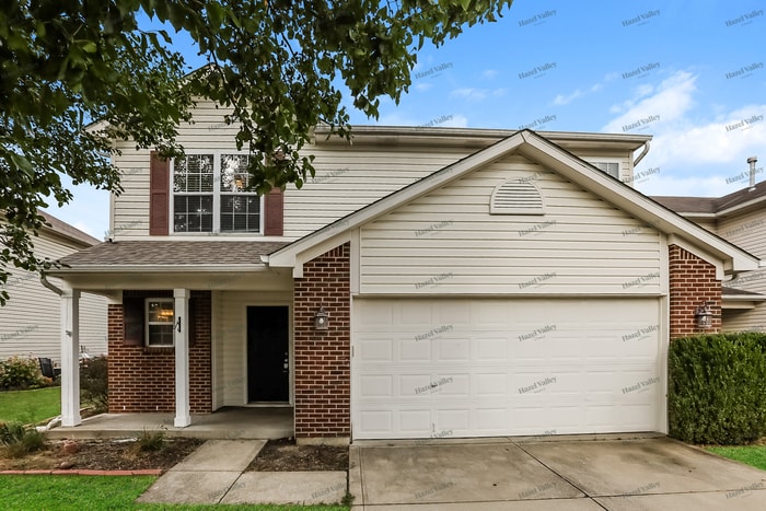 Photo - 8123 Maple Stream Blvd (Indianapolis, IN)