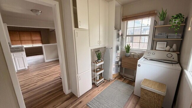 Foto del edificio - Cozy South OKC Charm: Your Next Sweet Home