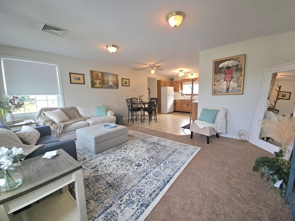 Foto principal - 133 Middlesex St