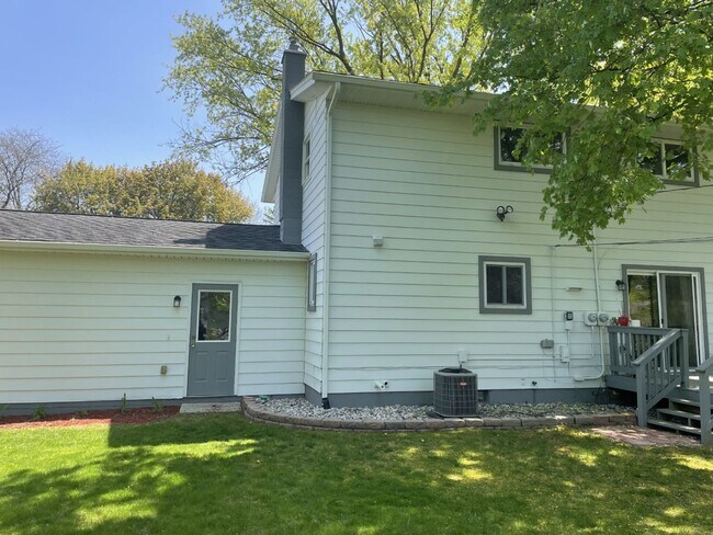 Foto del edificio - 2868 Dayton Dr