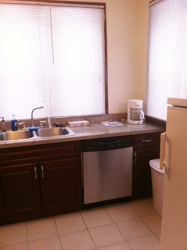 Foto del edificio - 54 E John St