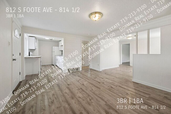Foto del edificio - 812 S Foote Ave