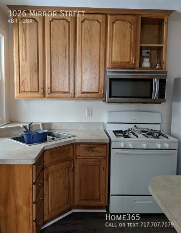 Building Photo - Incredible 4 beds 2 baths Build