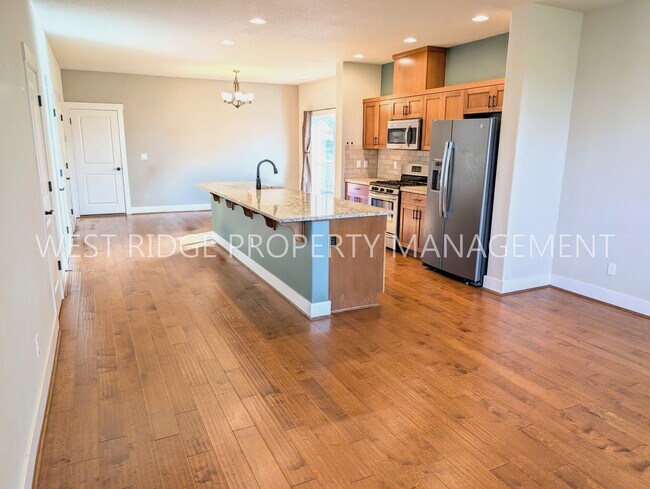 Foto del edificio - 14916 NW Delia St