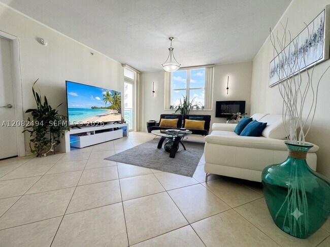 Building Photo - 3001 S Ocean Dr