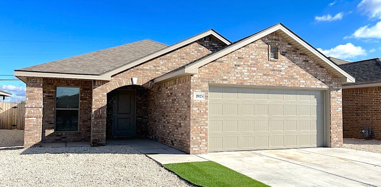 New 3 Bedroom Available In Willowbend! House Rental in Lubbock, TX