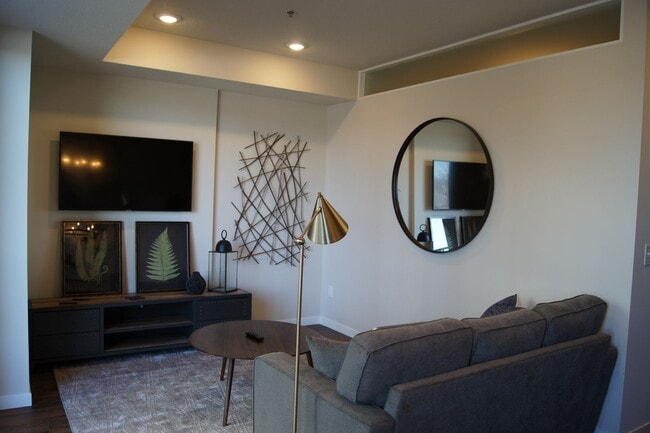 Interior Photo - Riverwalk Rochester