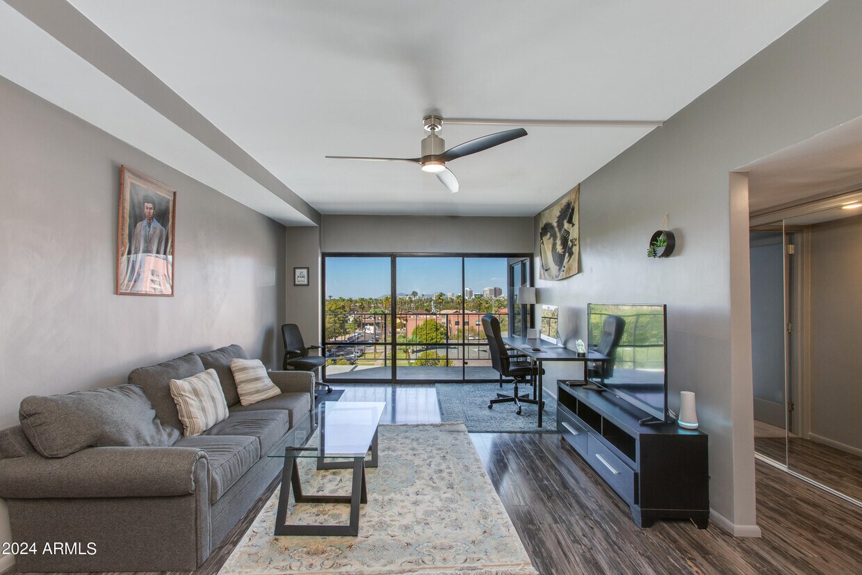 Foto principal - 805 N 4th Ave