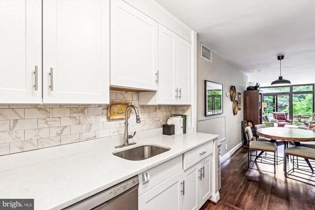 Foto del edificio - 335 N St SW