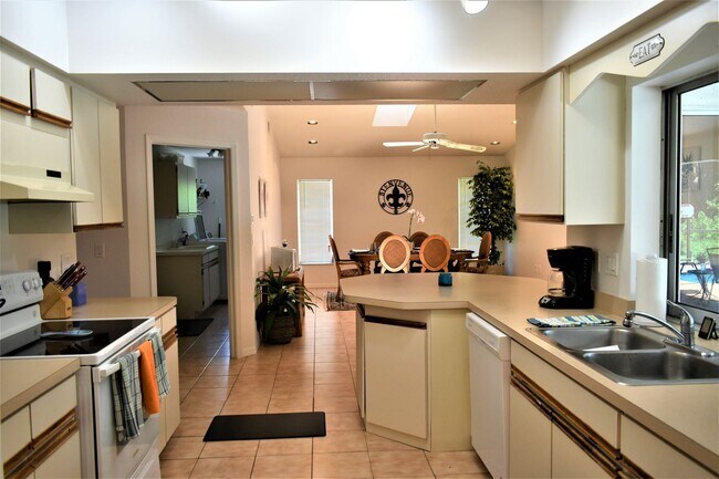 Foto del edificio - 3 br, 2 bath House - 1157 Kensington St