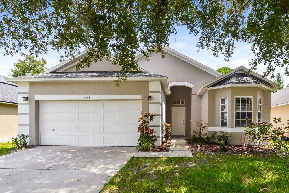 Foto principal - 4059 Boca Woods Dr