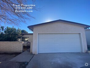 Building Photo - 1317 Kevin Dr