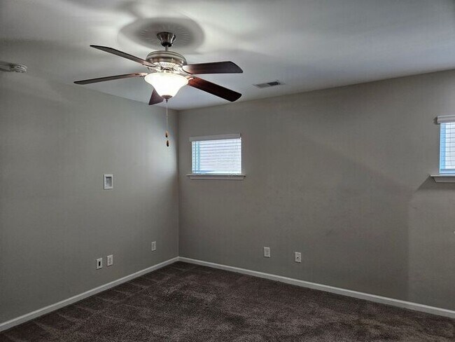 Foto del edificio - Great Home ! Great Schools !