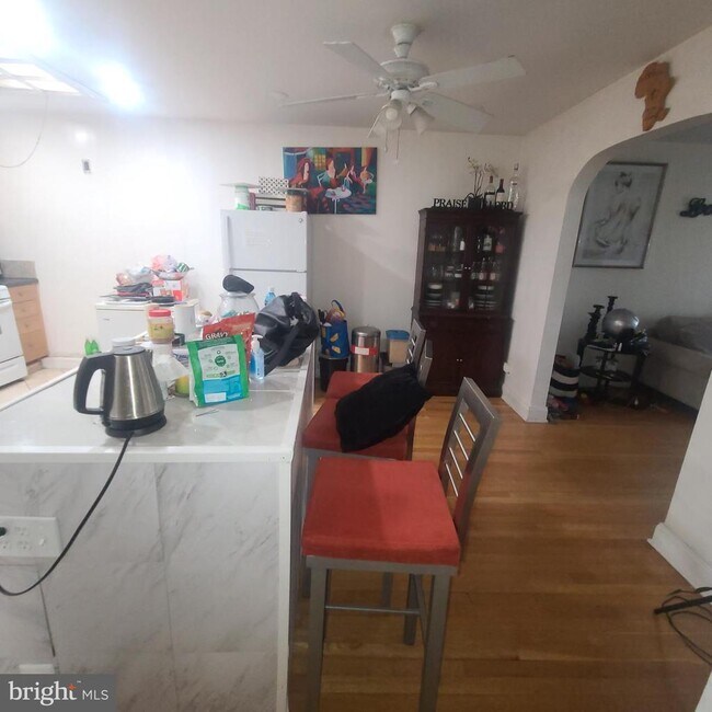 Foto del edificio - 7327 GEORGIA Ave NW