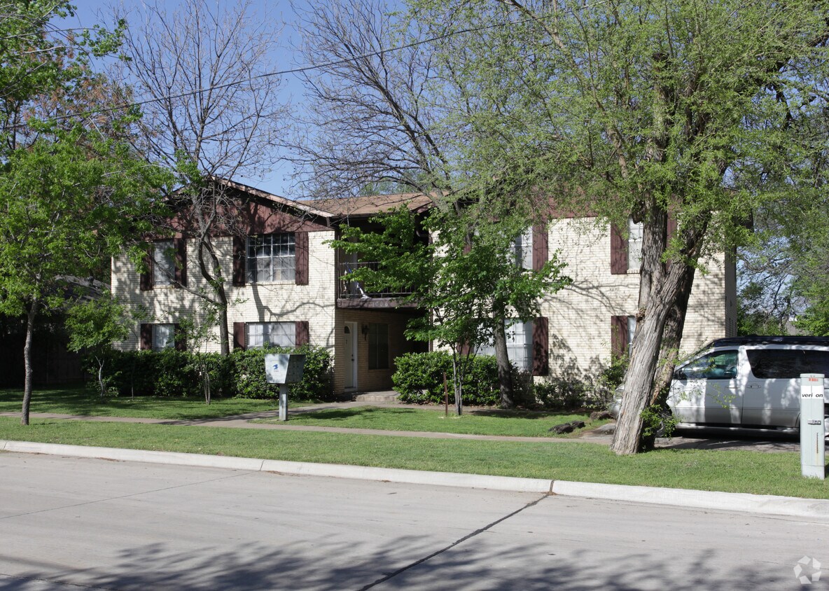 Foto del edificio - 1006 Maryland Ave