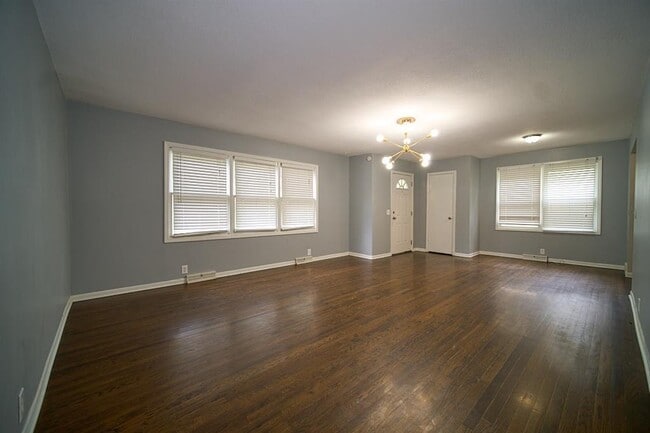 Building Photo - 2713 N Bellefontaine Ave