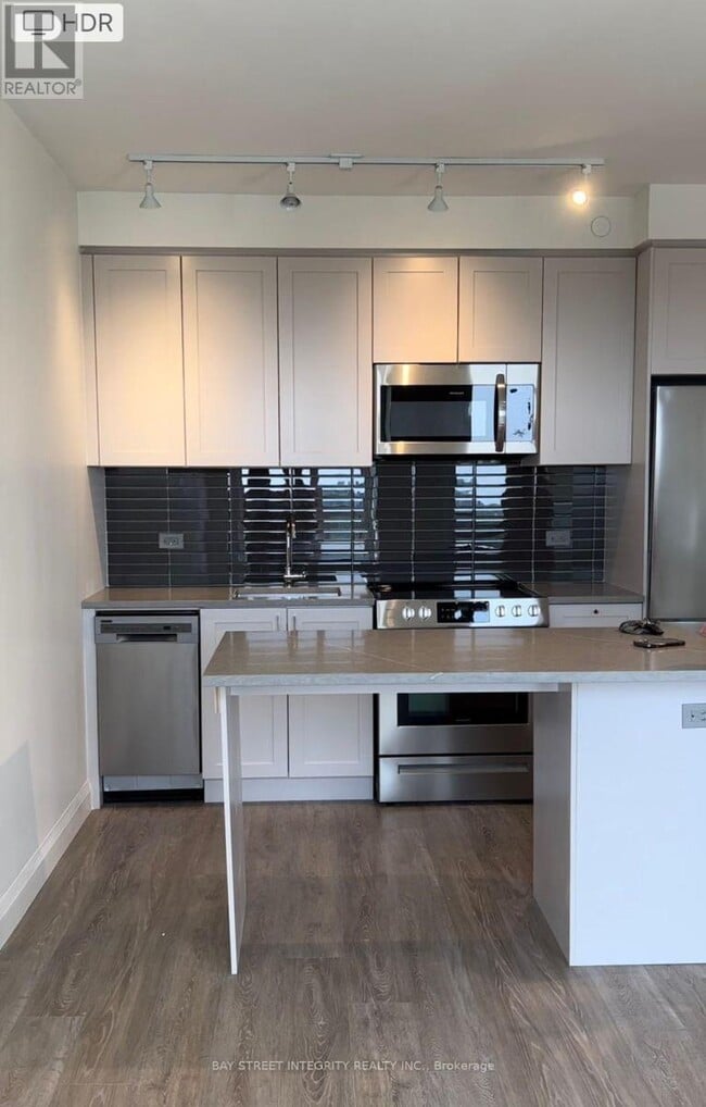 Photo du bâtiment - 71 Redpath Ave