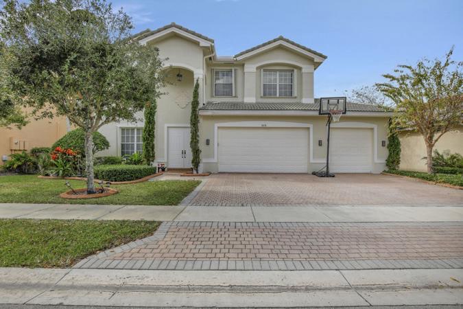 Primary Photo - 5078 SW 183rd Ave