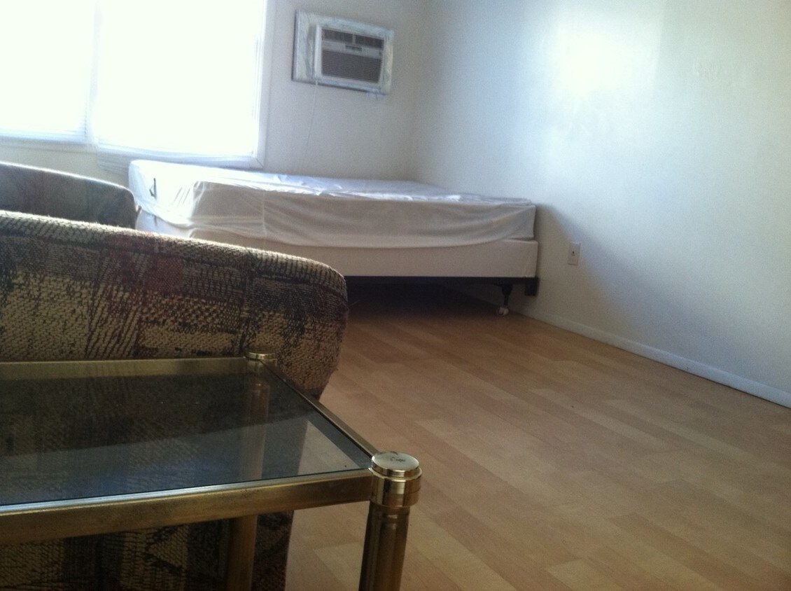 57 E Healey St Unit 101, Champaign, IL 61820 Apartments in Champaign, IL