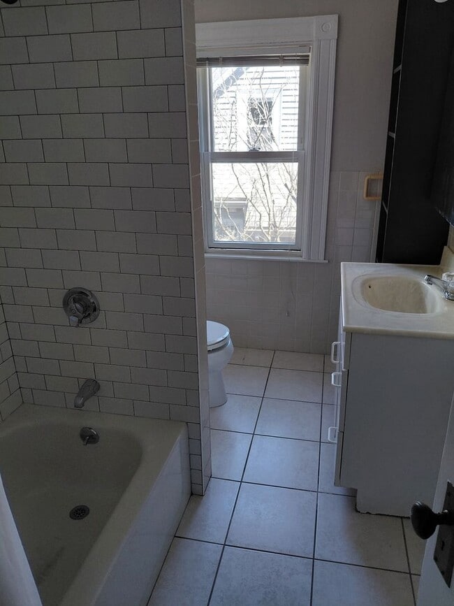 Foto del edificio - Nice 2 bed in Newton