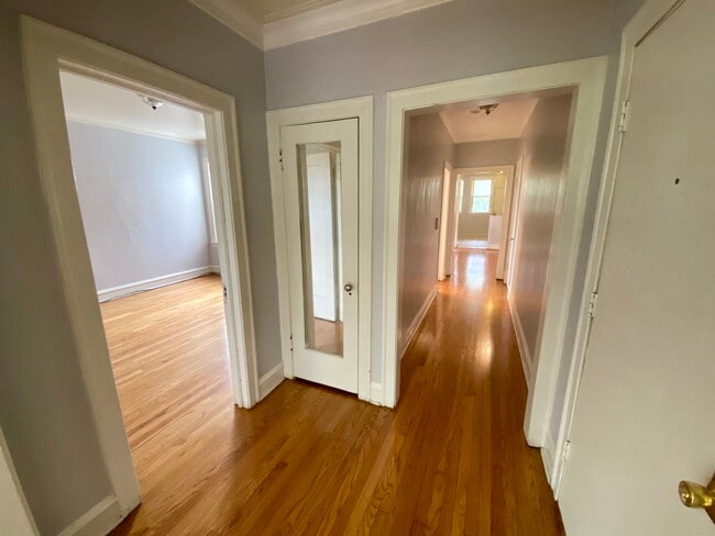 Photo - 7931 S Manistee Ave Apartment