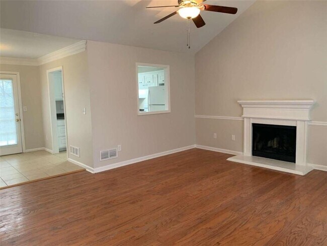 Building Photo - 2711 Winky Bluff