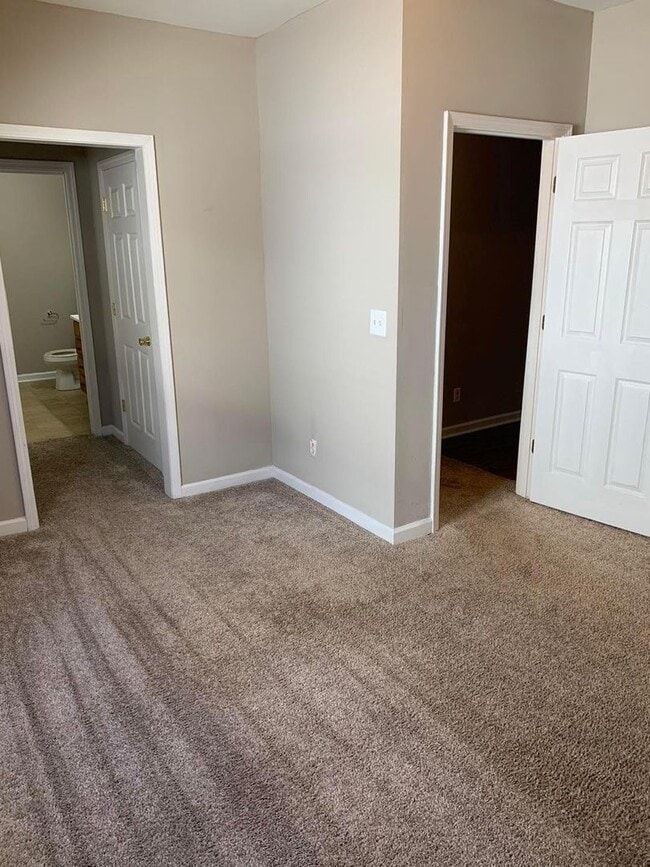 Foto del edificio - 1320 S Grand Ave