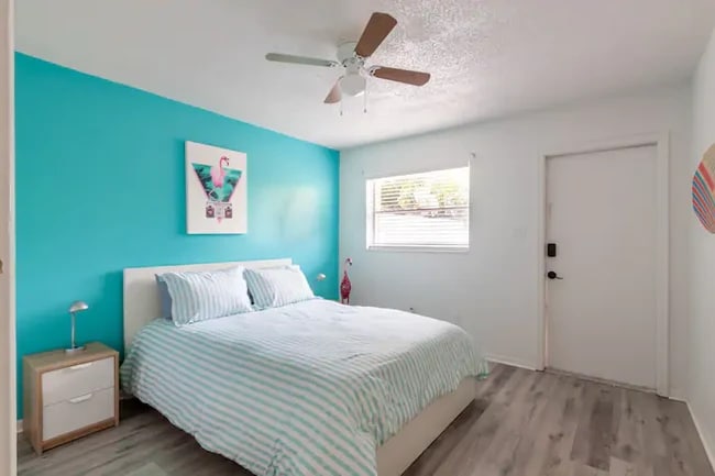 Flamingo Bedroom #3 - 1524 N Victoria Park Rd