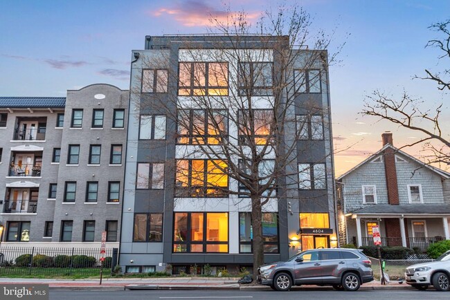 Building Photo - 4804 Georgia Ave NW