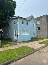 Building Photo - 612 Lewis St