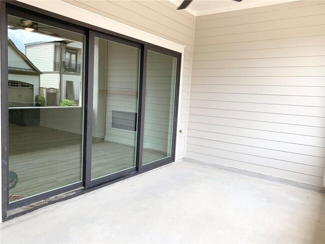 Building Photo - 716 Stickley Oak Way
