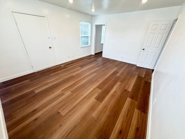 Foto del edificio - 3109 Walnut Grove Ave