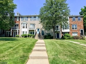 Building Photo - 196 Sapphire Ln