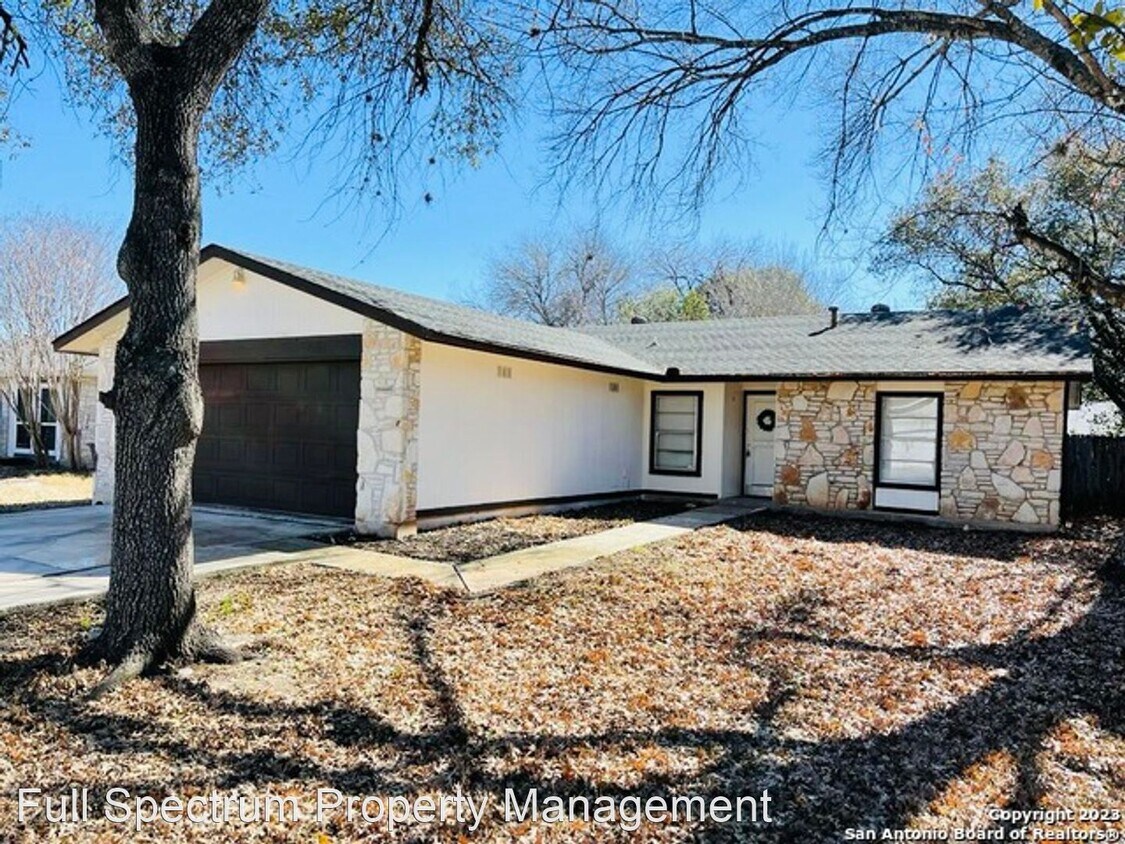 Primary Photo - 3 br, 2 bath House - 7026 Spring Leaf St