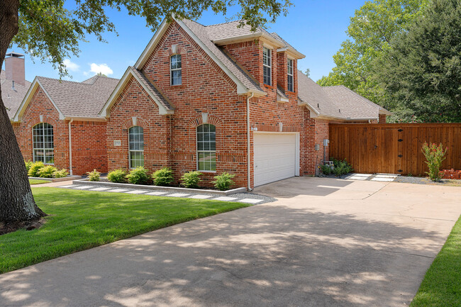 Building Photo - 1713 Rockcreek Ct