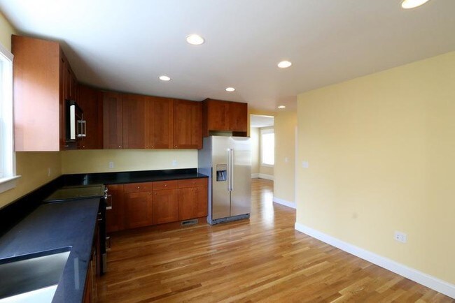 Foto del edificio - 38 Medford St