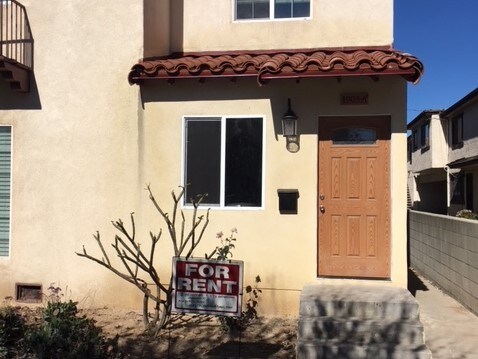 front house - 1905 Vine St