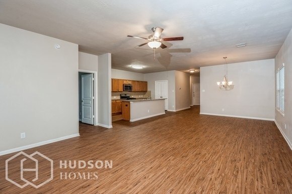 Foto del edificio - SELF TOUR NOW! - 19018 Ayston Dr, Tomball,...