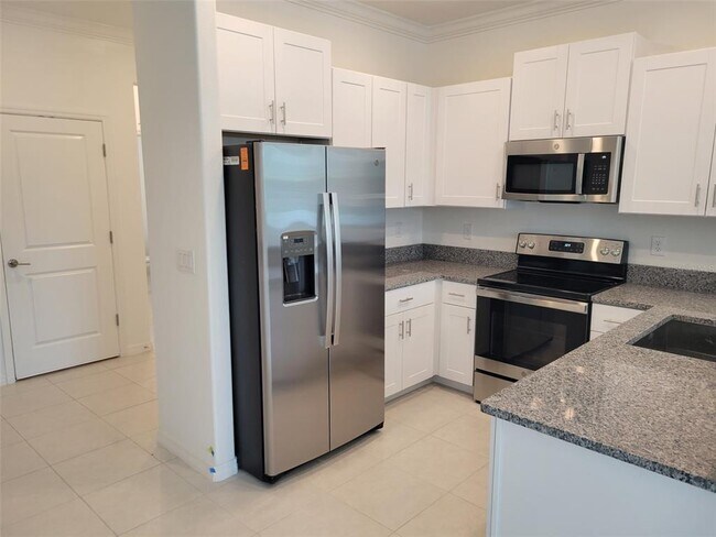 Building Photo - 30722 Veridian Wy
