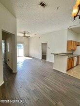 Building Photo - 7920 Merrill Rd Building Photo - 7920 Merrill Rd