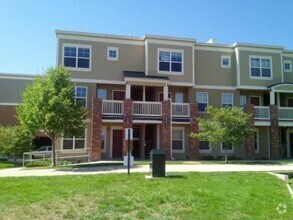 Building Photo - 1077 Laramie Blvd