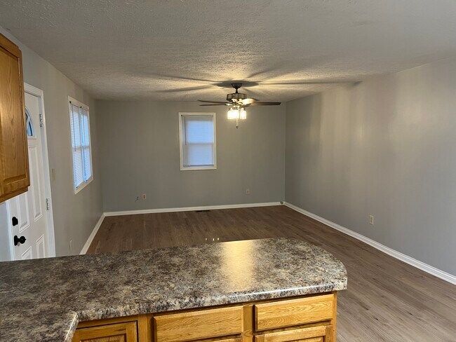 Building Photo - 210 Highland Ave
