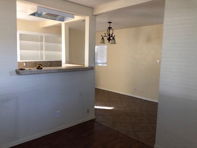 Building Photo - 688 N Eucalyptus Ave