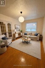 Building Photo - 105 Kenwood Ave