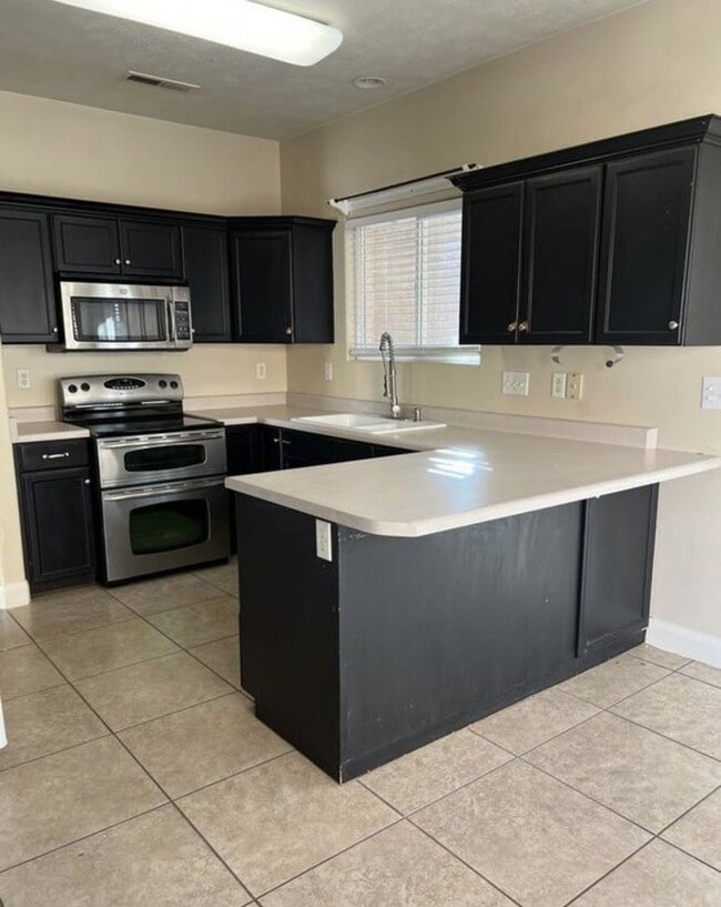Building Photo - Charming 3 Bed, 2 Bath Home in Washington, UT