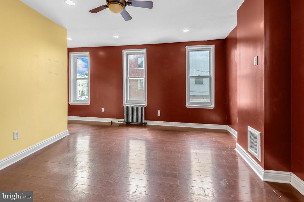 Foto principal - 3503 Indian Queen Ln