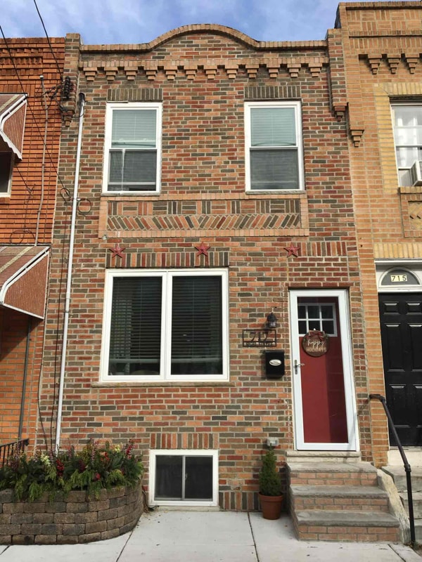 Photo - 717 Sigel St Townhome