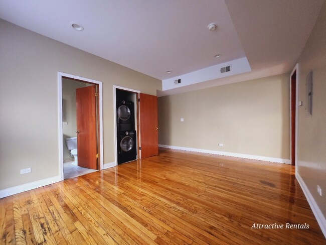 Foto del edificio - 5646 W North Ave