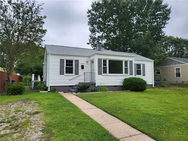 Foto del edificio - 631 Willow Dr